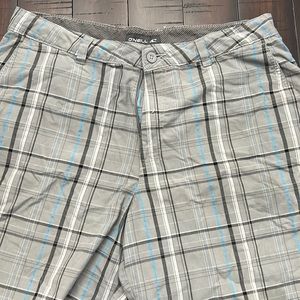 O’Neill size 38 shorts